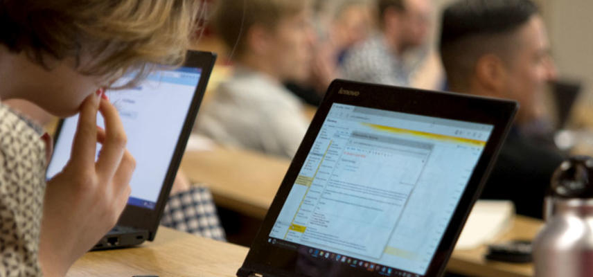 A student at the Digital Humanities at Oxford Summer School